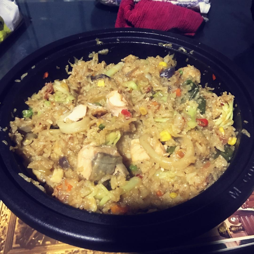 塔吉锅海鲜饭