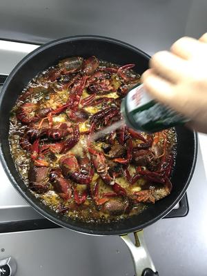 川味油焖小龙虾的做法 步骤8
