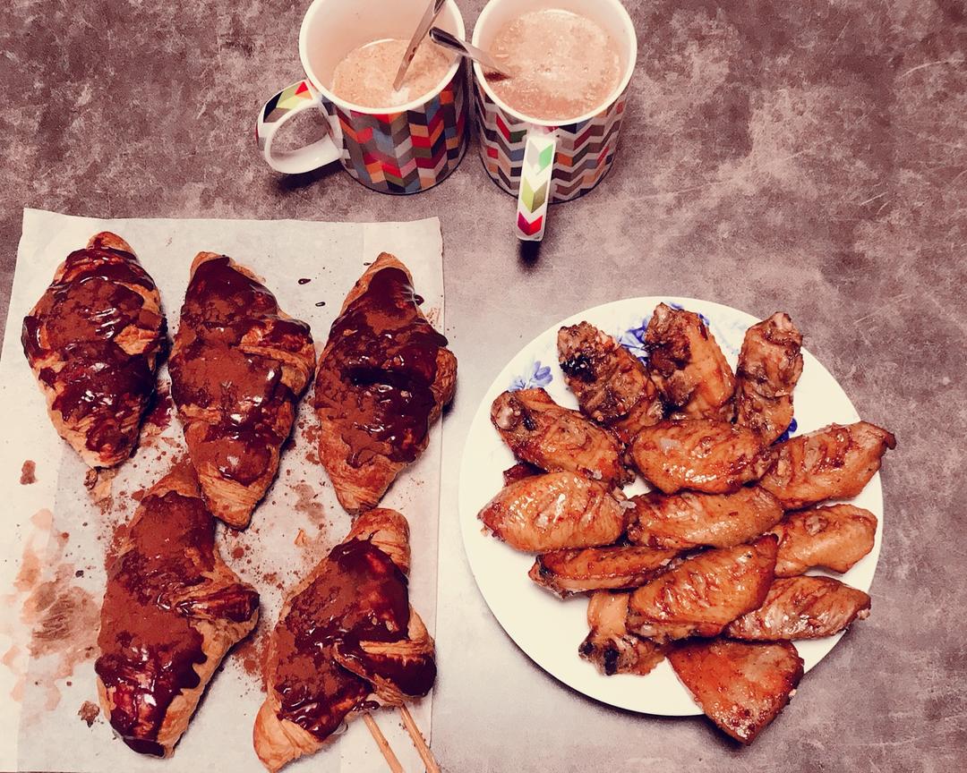 烤鸡翅烤猪肉