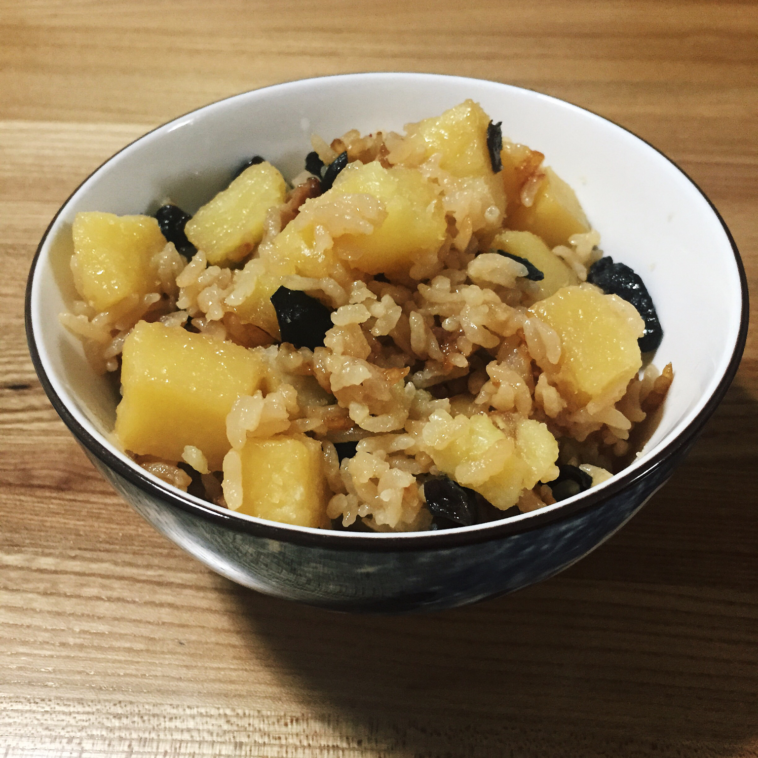 土豆焖饭（电饭锅版）