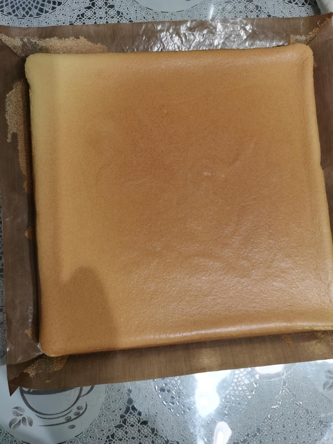 蛋糕卷这样做‼️不掉皮不开裂（小视频食谱）