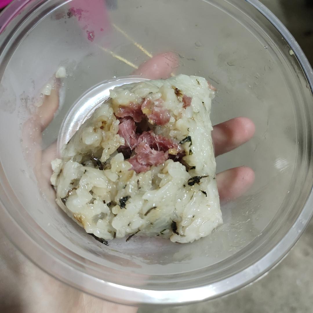 红豆碱粽 三角粽子的包法