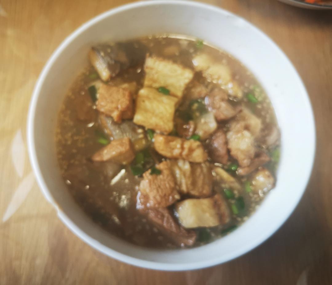 鳗鱼干烧五花肉
