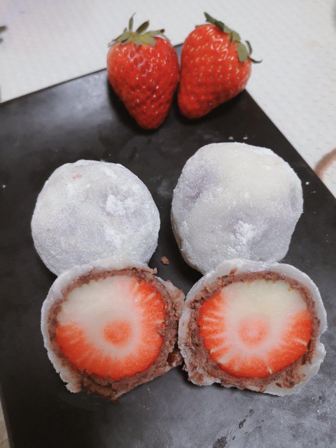 简单又快的烫面草莓红豆大福