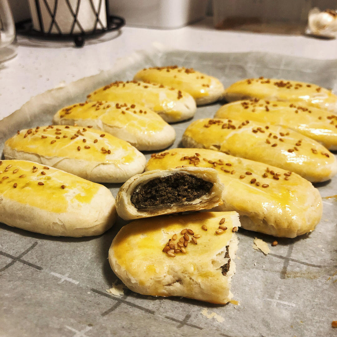 芝麻椒盐牛舌饼（北京小吃）