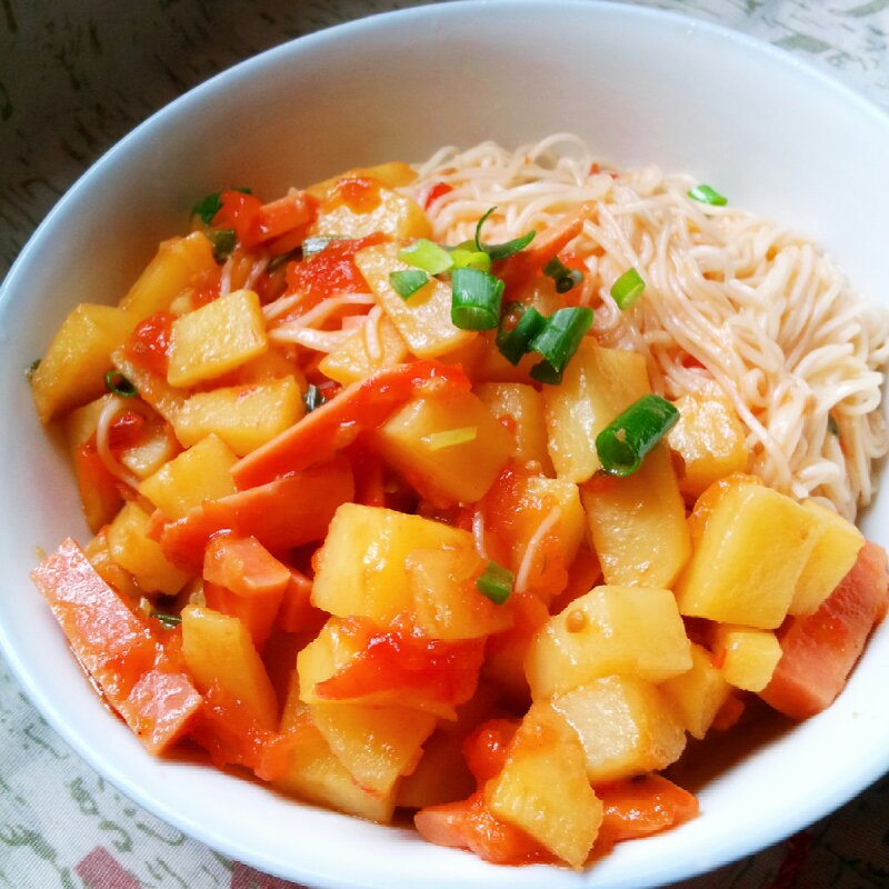 土豆焖面