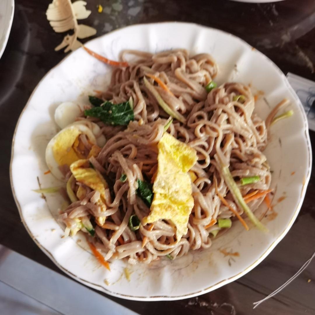 快手减脂餐❗️爆好吃的凉拌鸡丝荞麦面