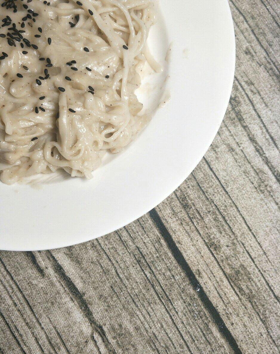 白蘑菇奶油培根意面