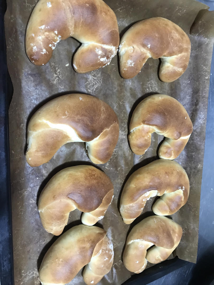 油酥牛角老面包(青岛老字号顺兴面包）