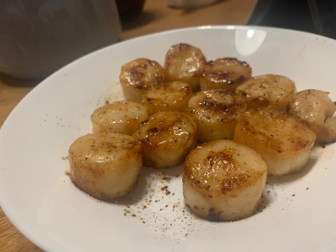 【终极烹饪课程】香煎扇贝配苹果沙拉