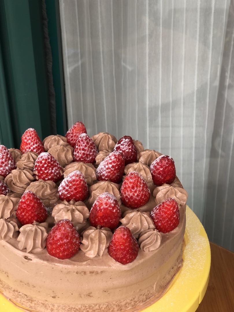 巧克力奶油蛋糕