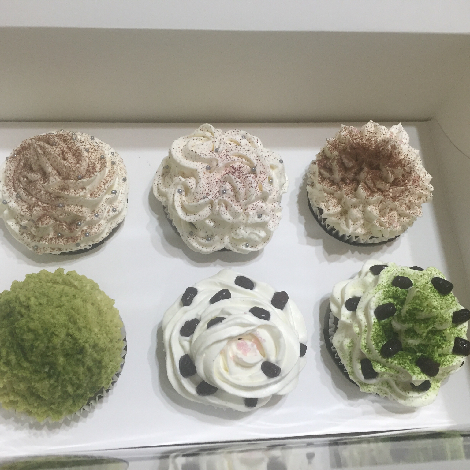装饰纸杯蛋糕