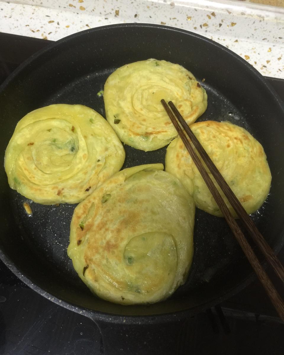 家常葱油饼