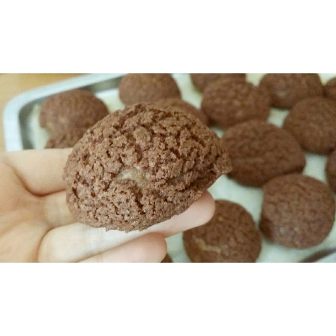 巧克力酥皮泡芙