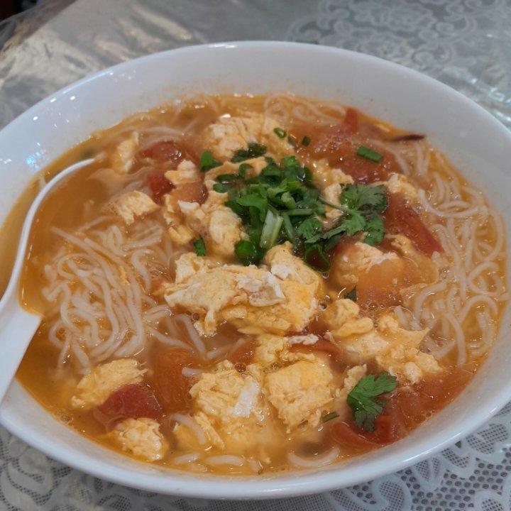 恨不得抱着锅舔的番茄鸡蛋面