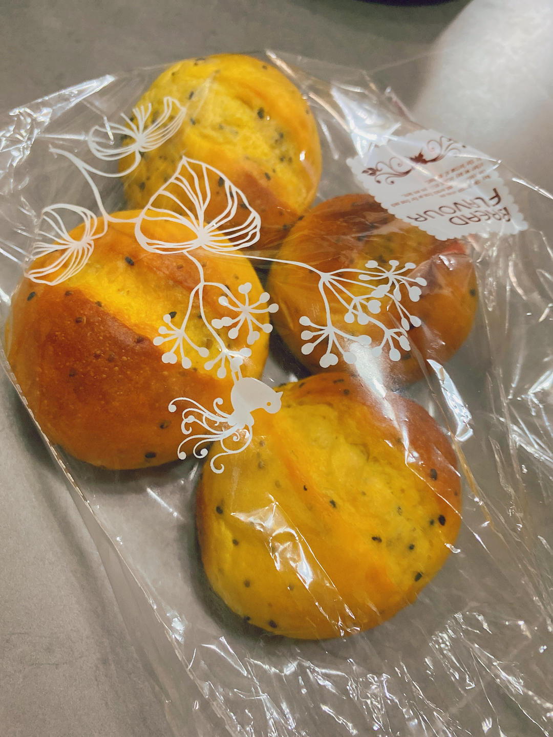 红薯黑芝麻面包球