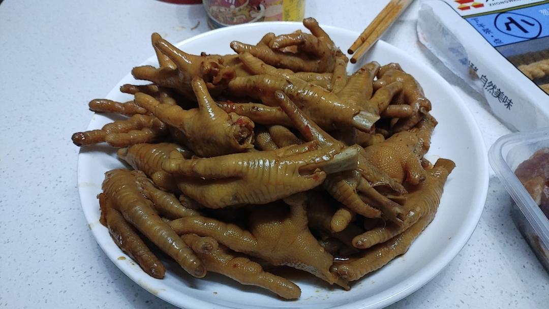 卤鸡爪鸡蛋豆干（简单易学）