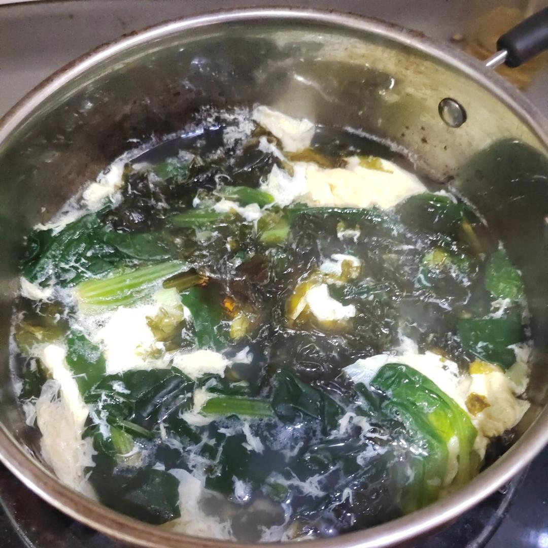 菠菜鸡蛋汤