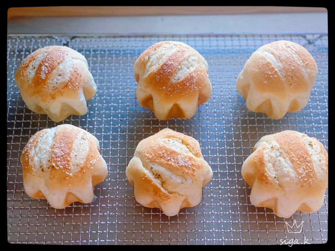 蒜香肉松小炸弹面包（烫种）