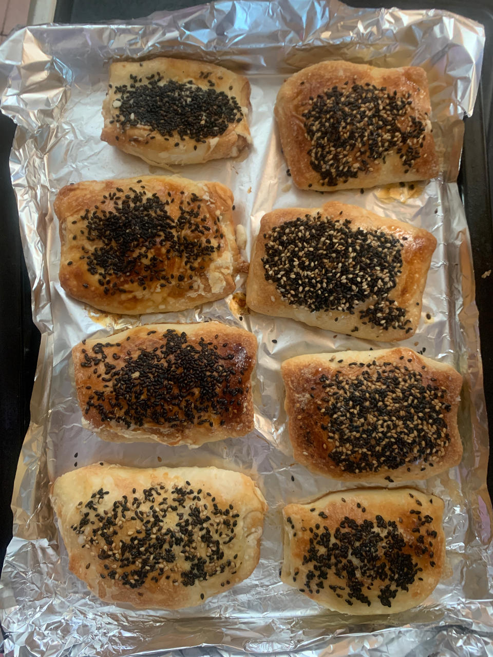 酥的掉渣的芝麻小酥烧饼