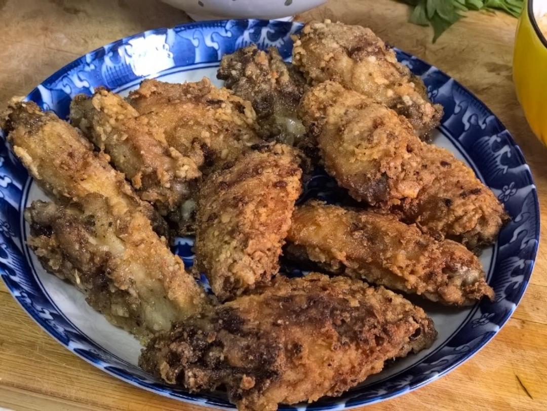 蒜香炸鸡翅