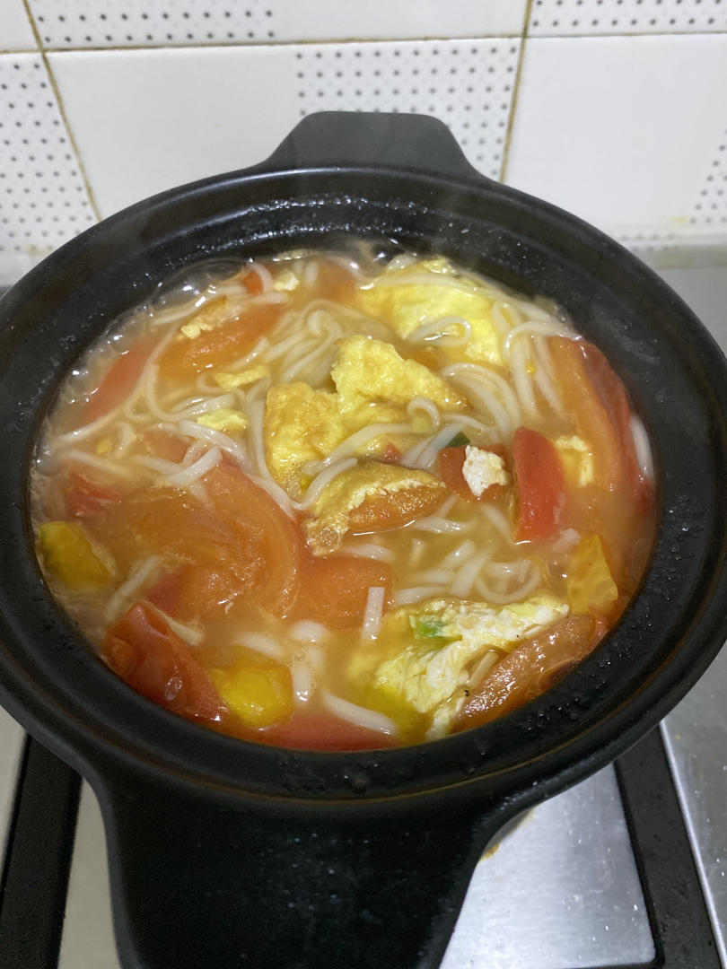 恨不得抱着锅舔的番茄鸡蛋面