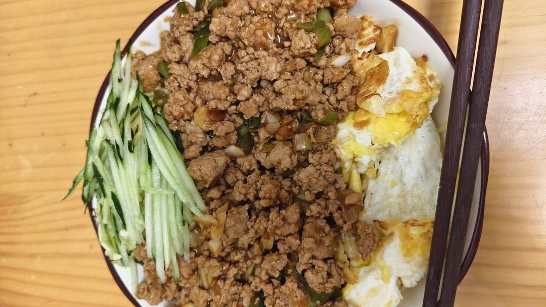 家常面~超简单又好吃的炸酱面🍜肉酱拌面