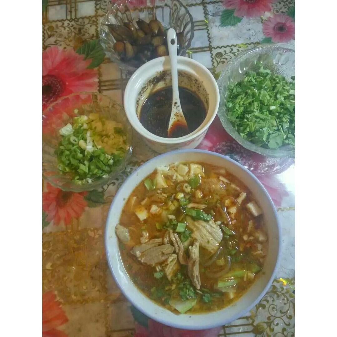 羊肉泡馍