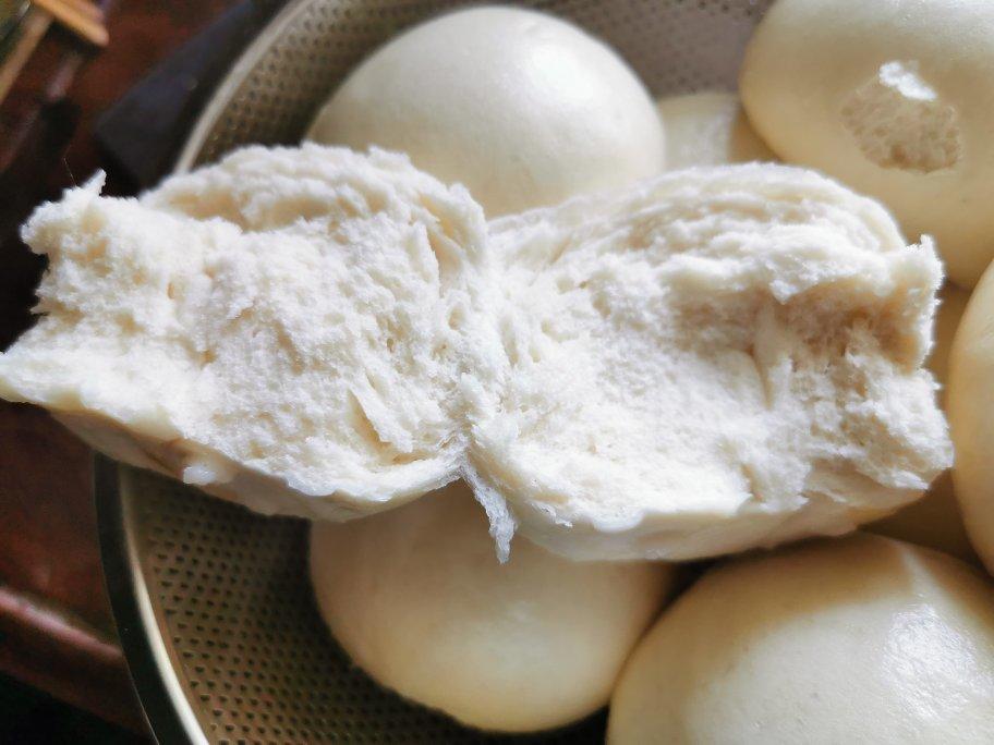 高髙黔做的大碱戗面馒头|传统老面 暄软紧实层次分明