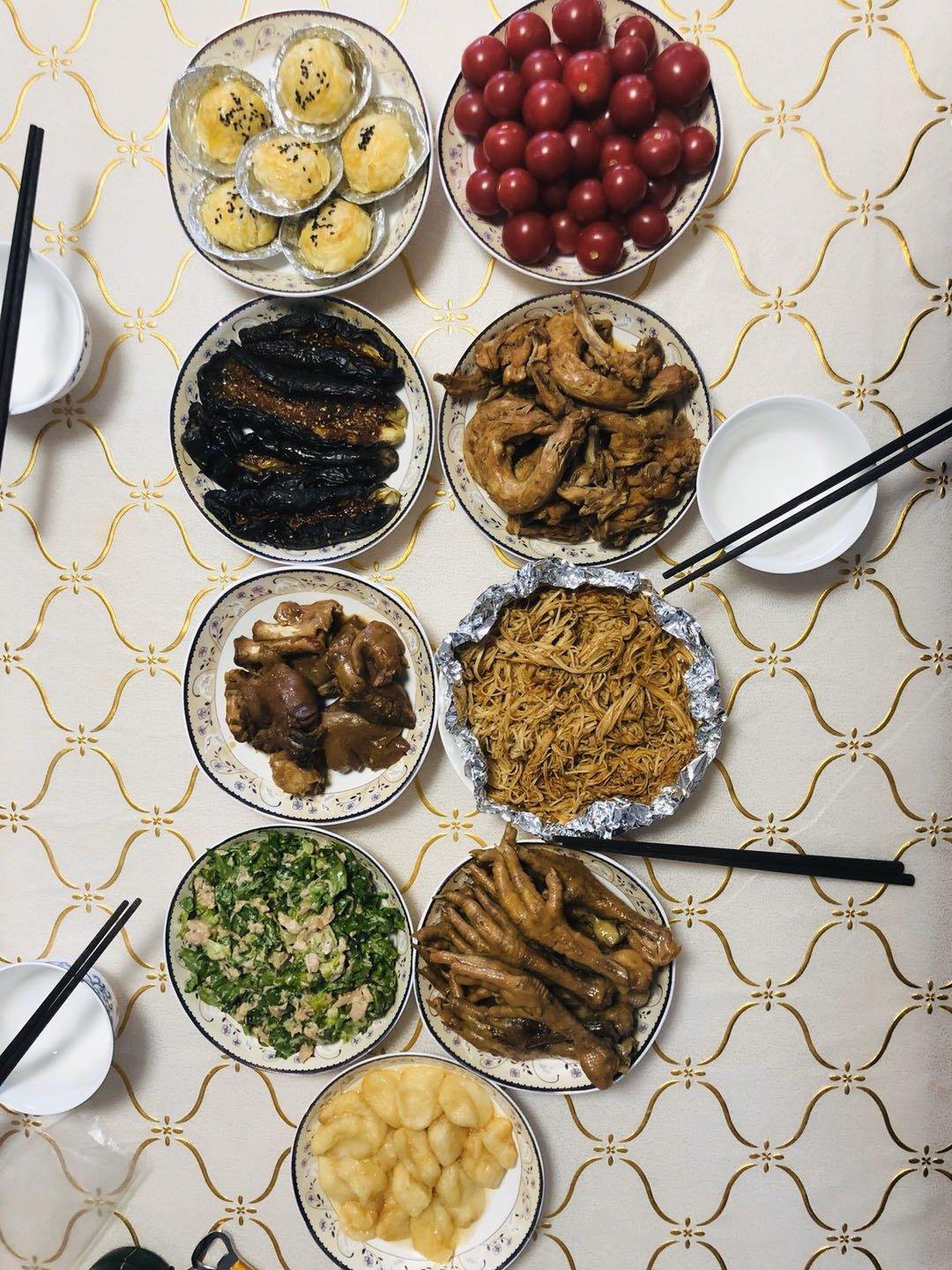 朋友聚餐
