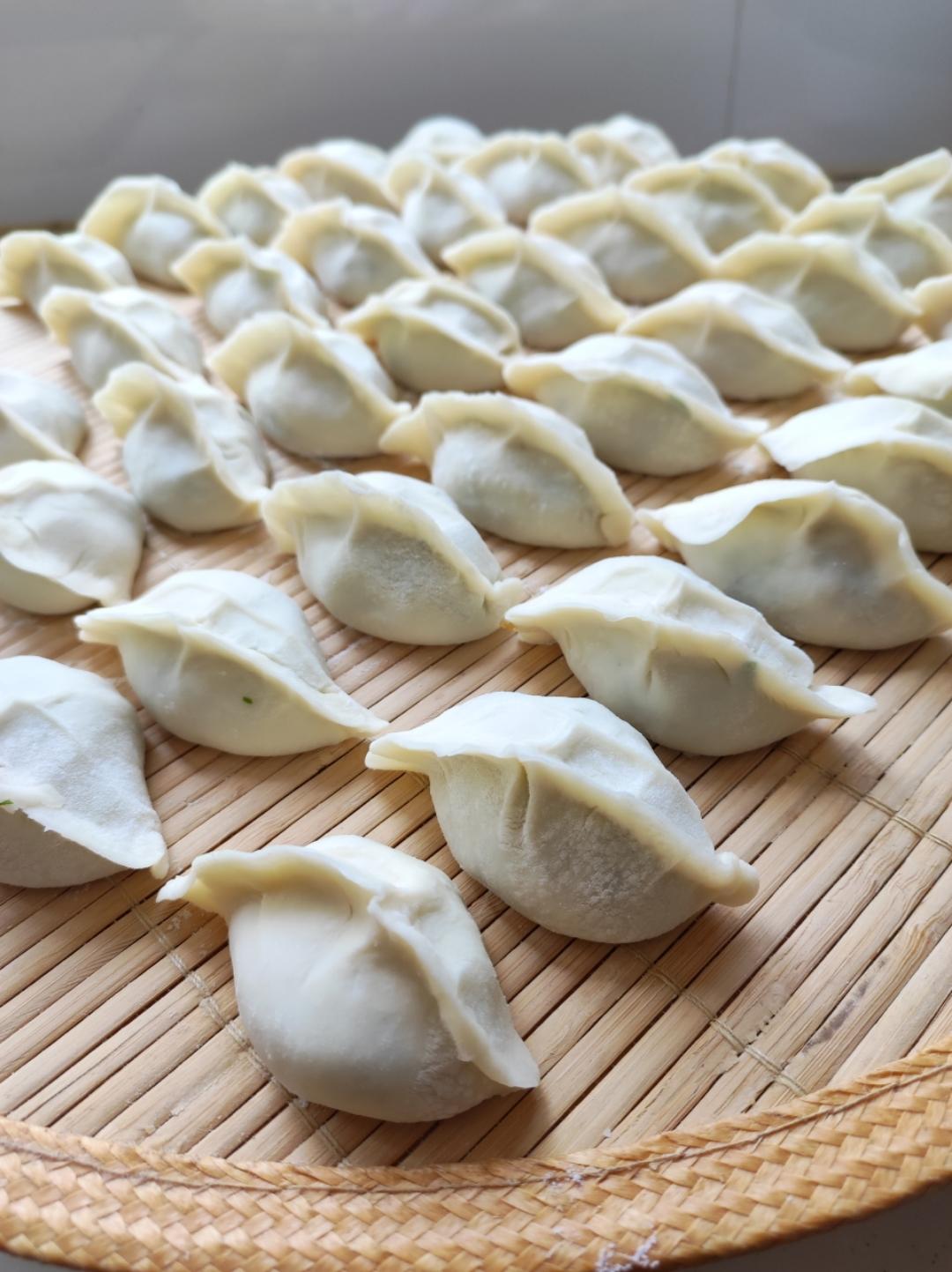 芹菜猪肉馅儿饺子