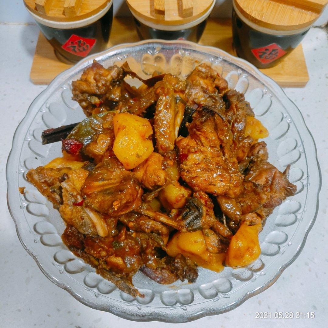 美味的红烧鸽子