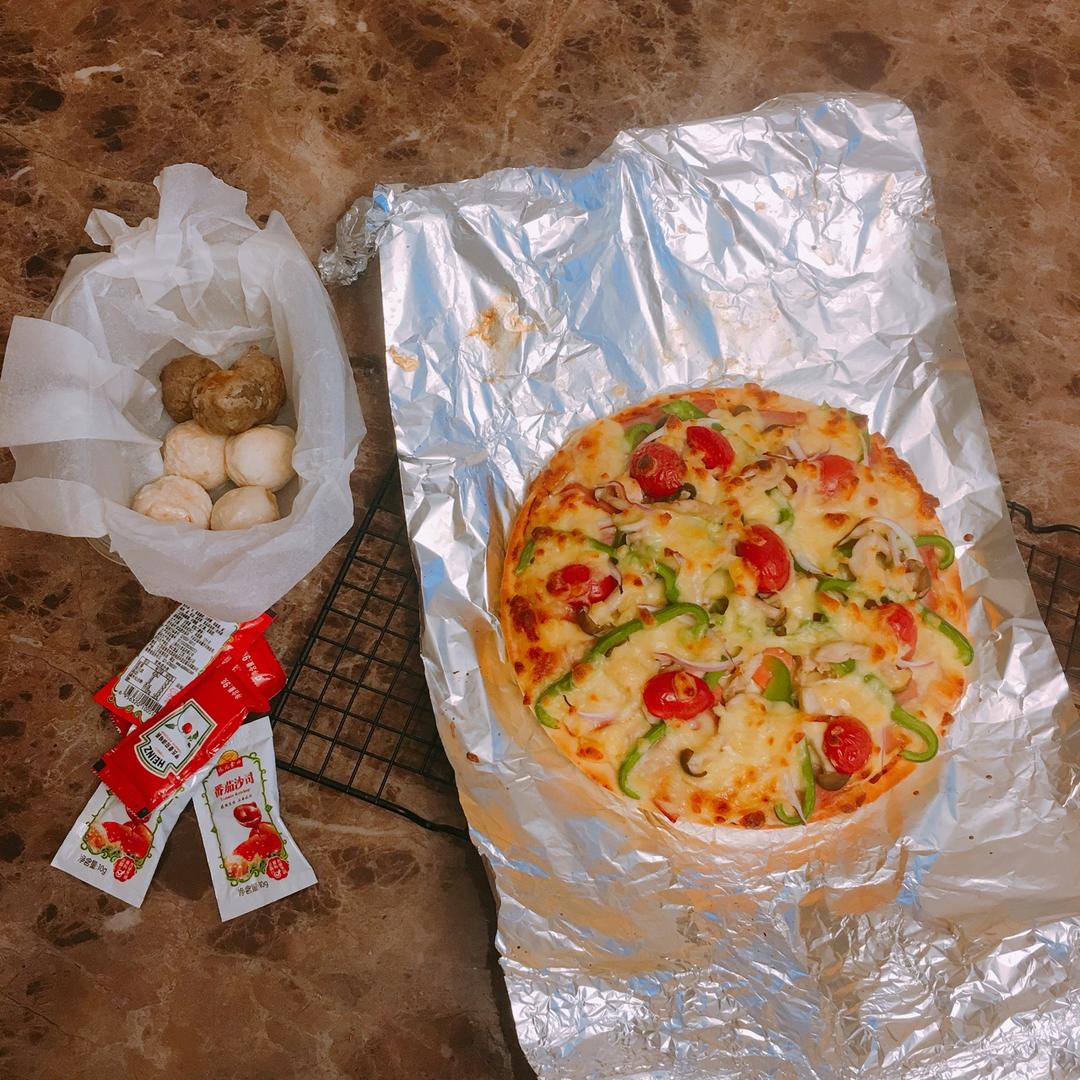 8寸纯手工什锦披萨