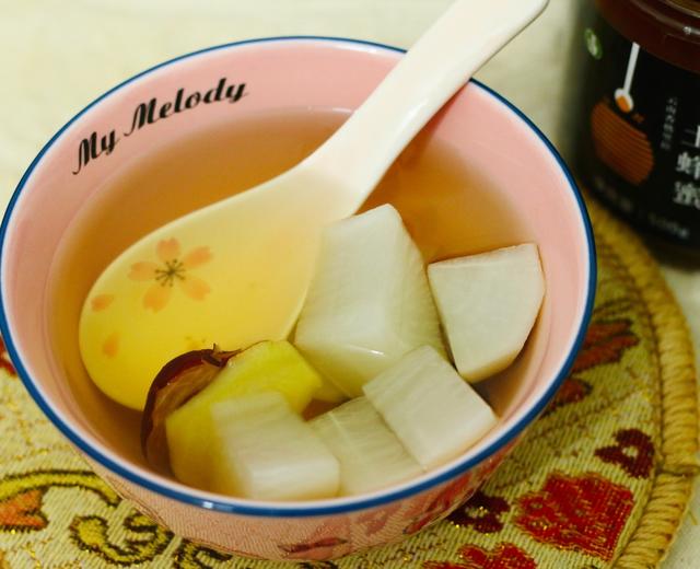 白萝卜蜂蜜汤（又名白玉清肠清肺汤）的做法
