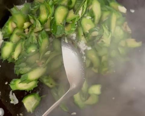 清炒丝瓜的做法 步骤11