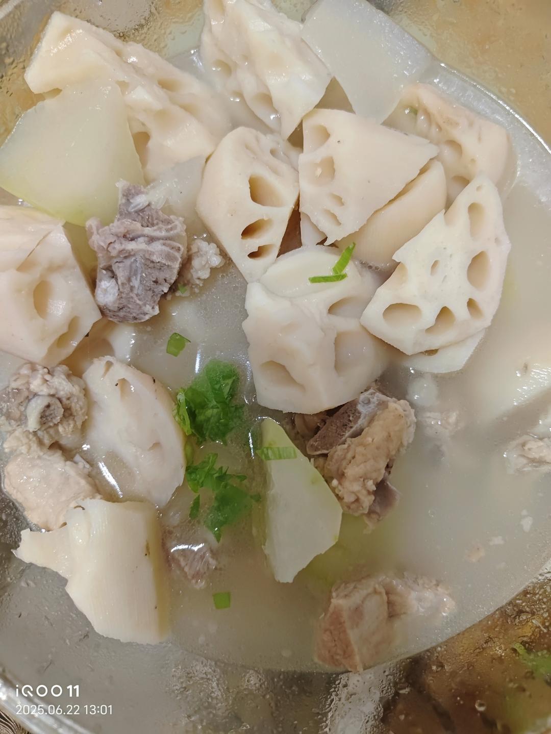 排骨莲藕汤