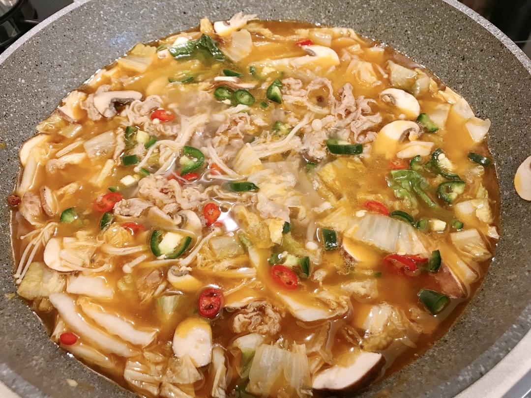 年夜饭必吃的酸汤肥牛