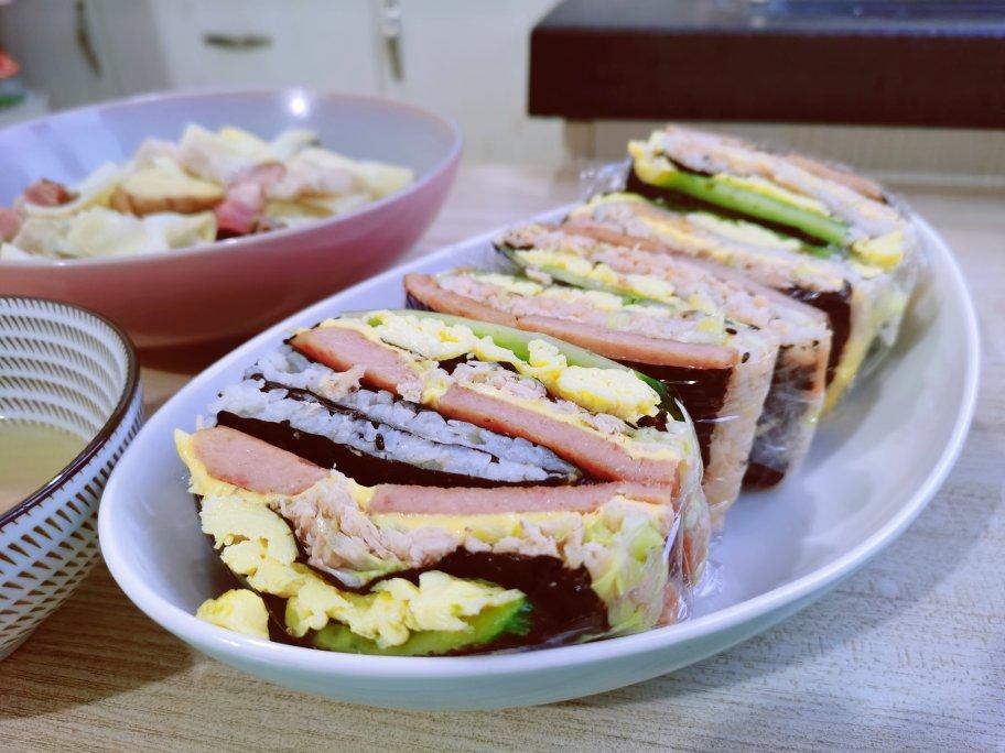 低脂海苔蔬菜包饭