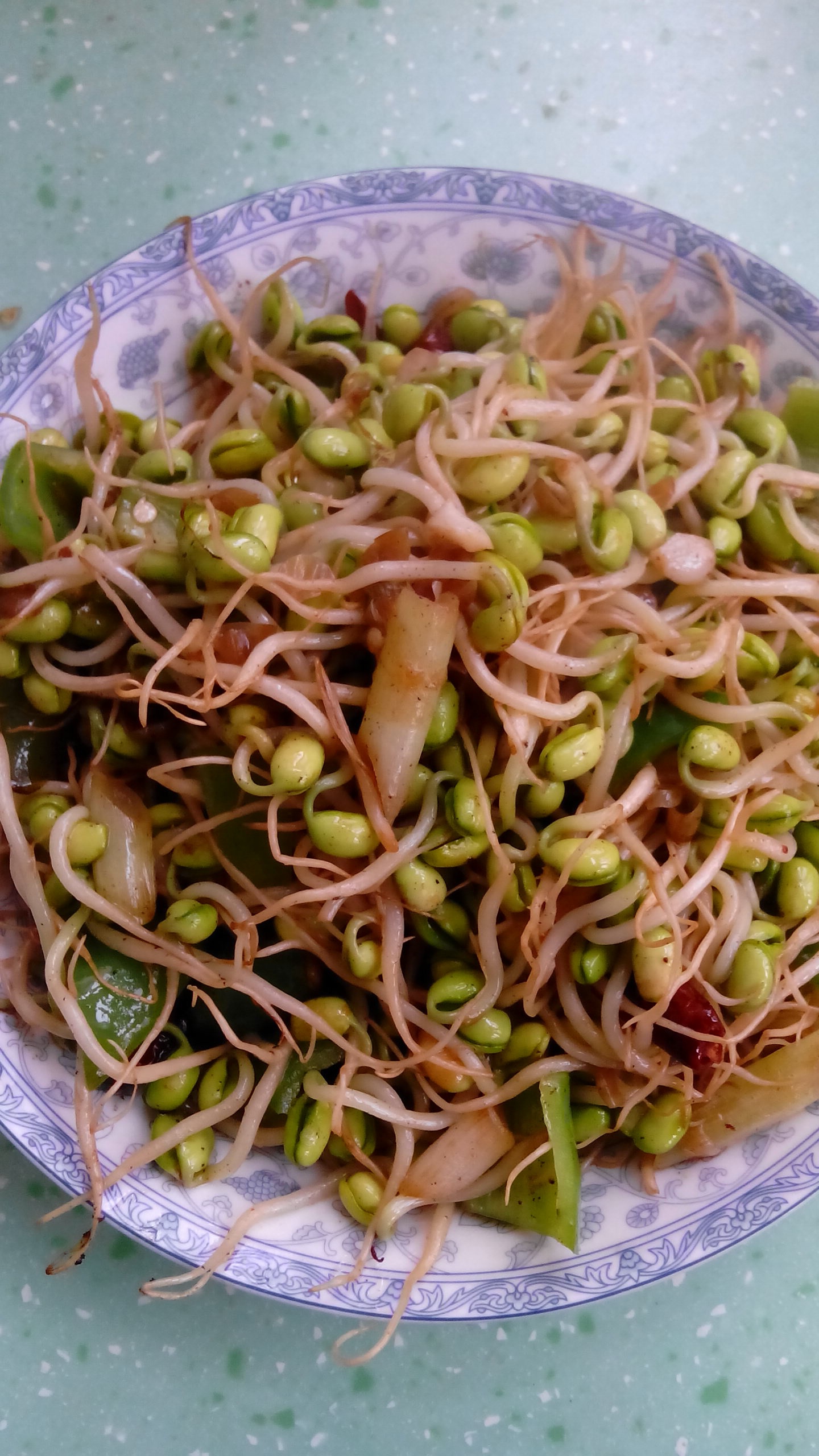 素炒黄豆芽