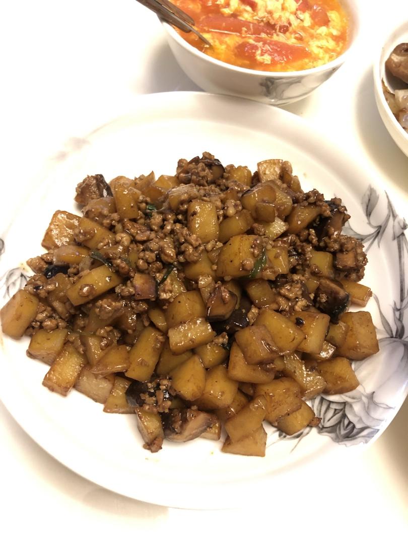 ㊙️香菇土豆肉沫拌饭❗️比外卖还好吃