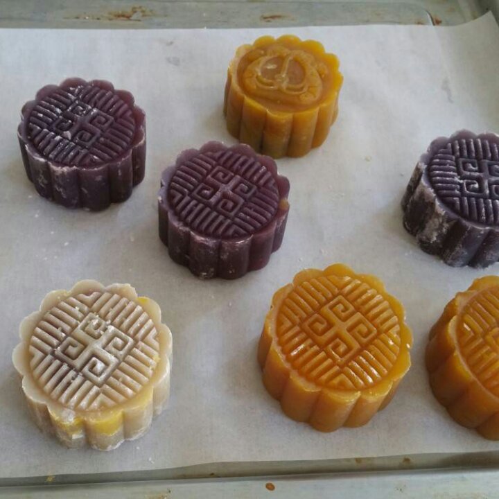 桃山皮—蛋黄莲蓉月饼