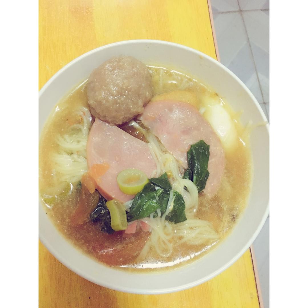 鸡蛋汤面