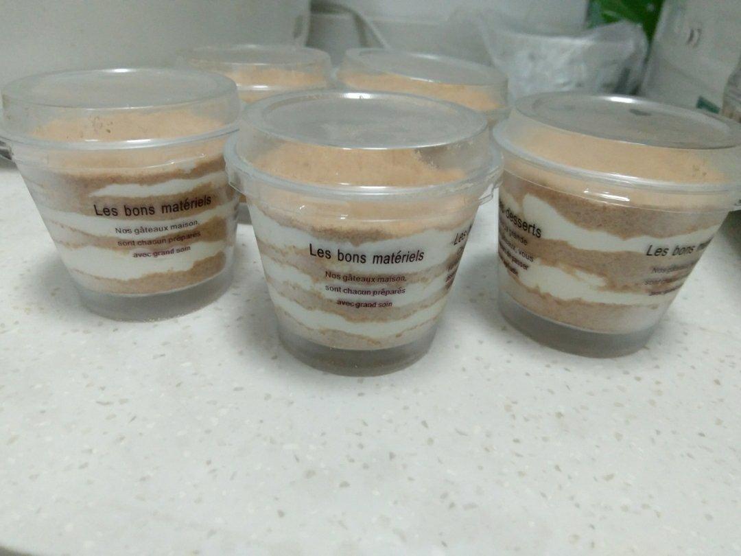 简单的木糠杯