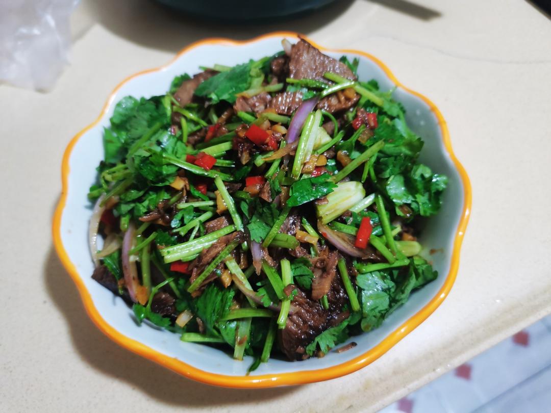凉拌牛肉