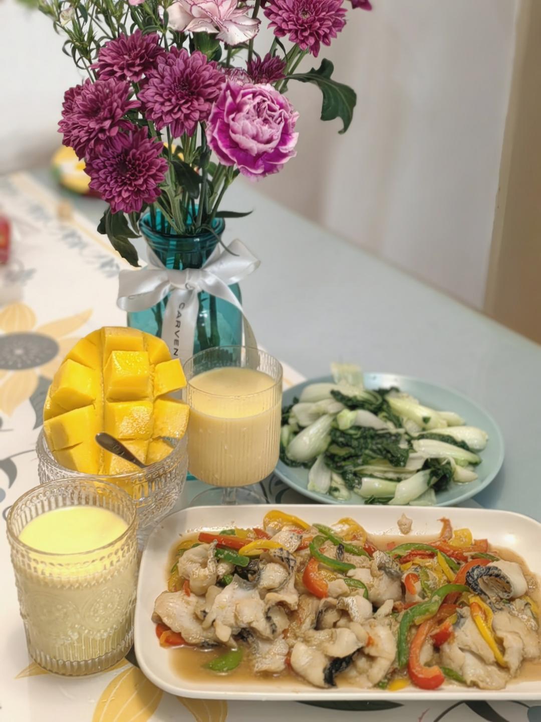 彩椒鲍菇炒黑鱼片