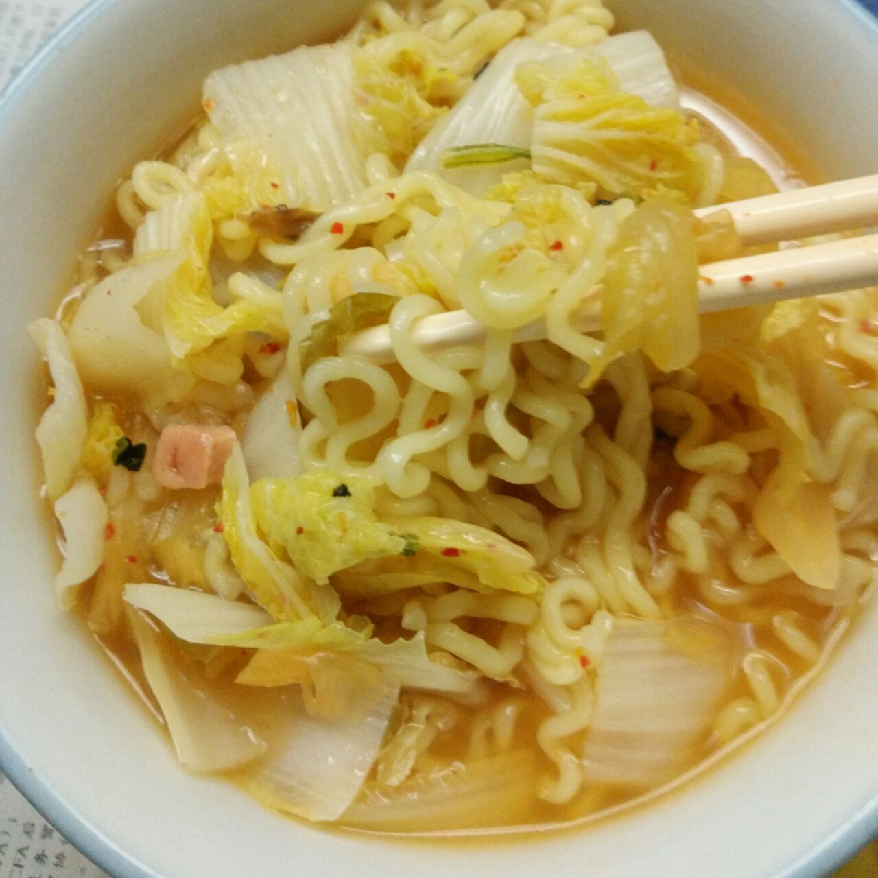 泡菜火锅面