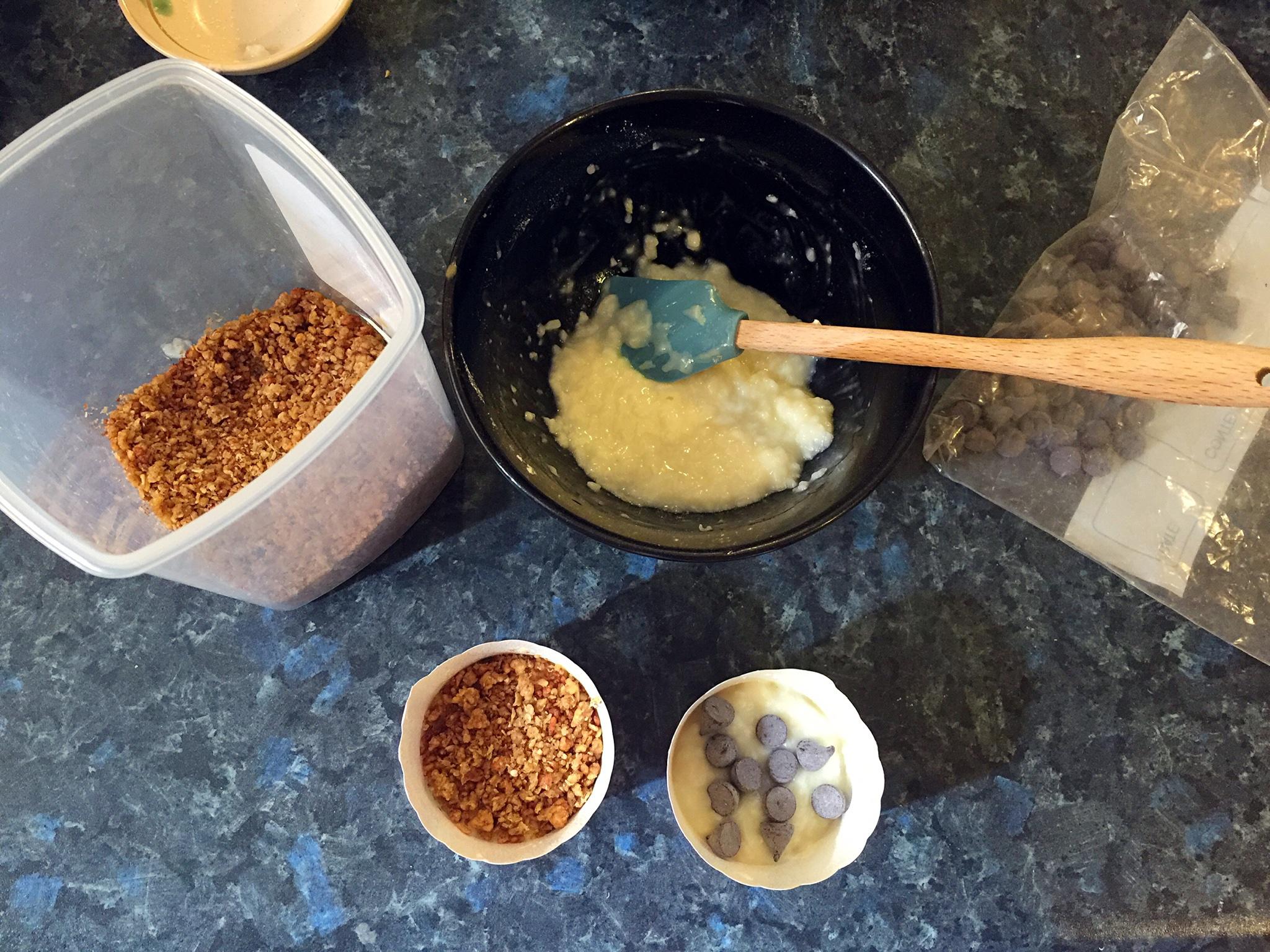 酒酿糯米杯（桂花面包碎内陷、巧克力口味）的做法 步骤1