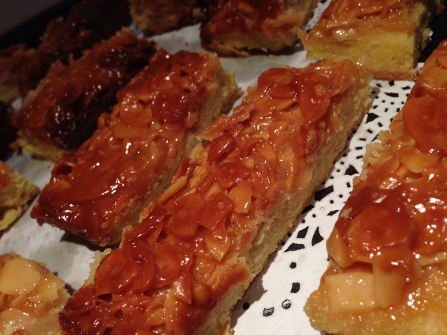 法式焦糖杏仁酥饼