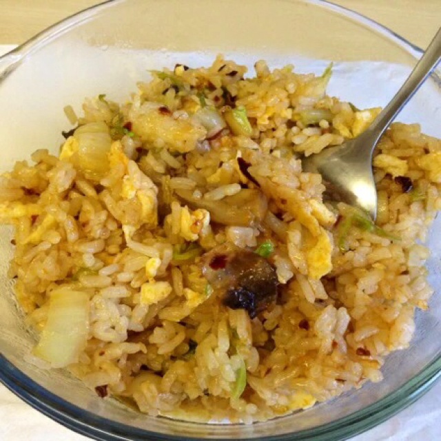 极简圆白菜炒饭