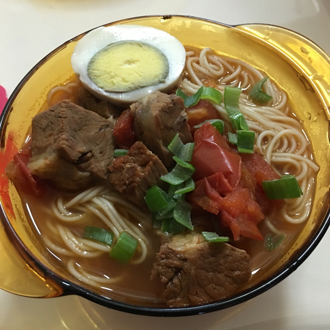 番茄牛肉面